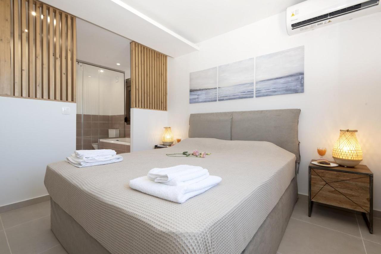 Villa Seafront Eirini *